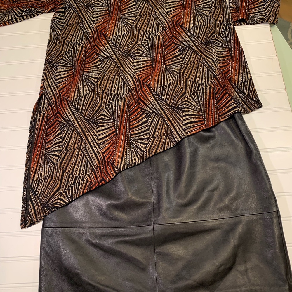 Travelers collection by Chicos size 2  shirt - Picture 5 of 6